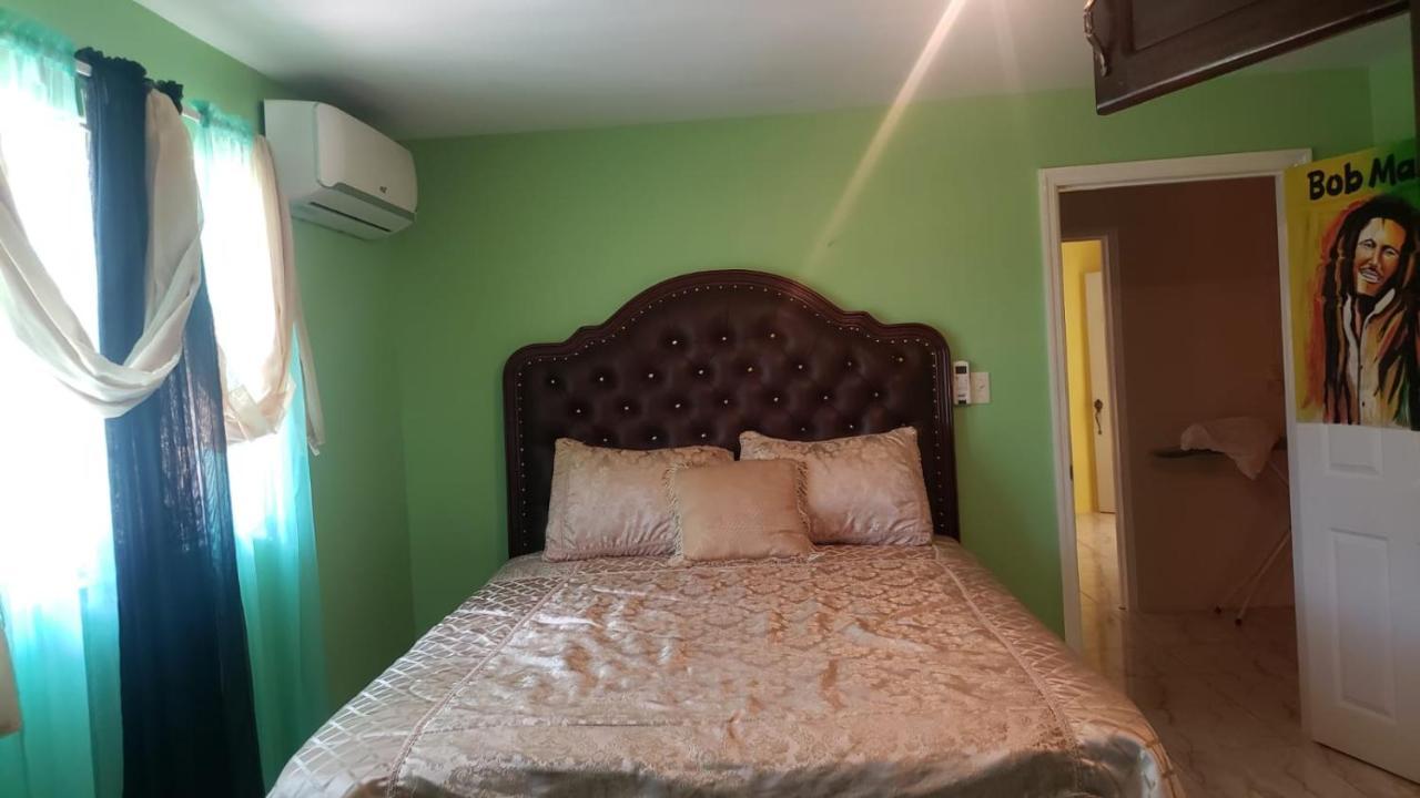 Eve'S Rockaway Villa Alligator Pond Village Luaran gambar